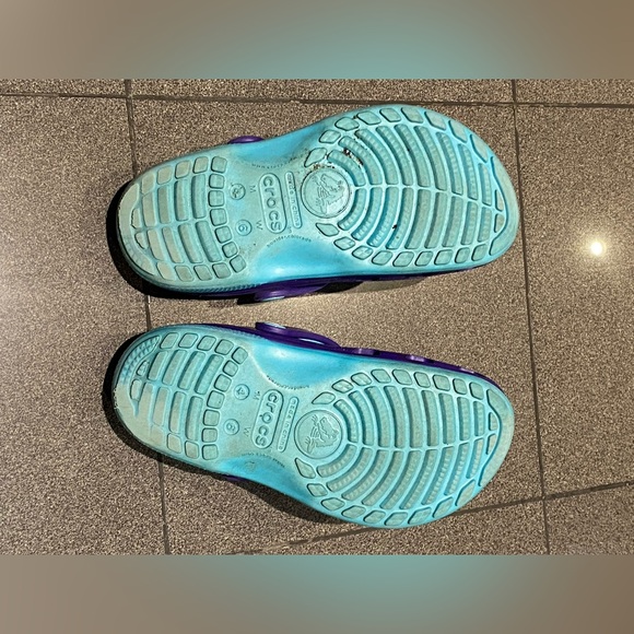 Crocs - Picture 2 of 4